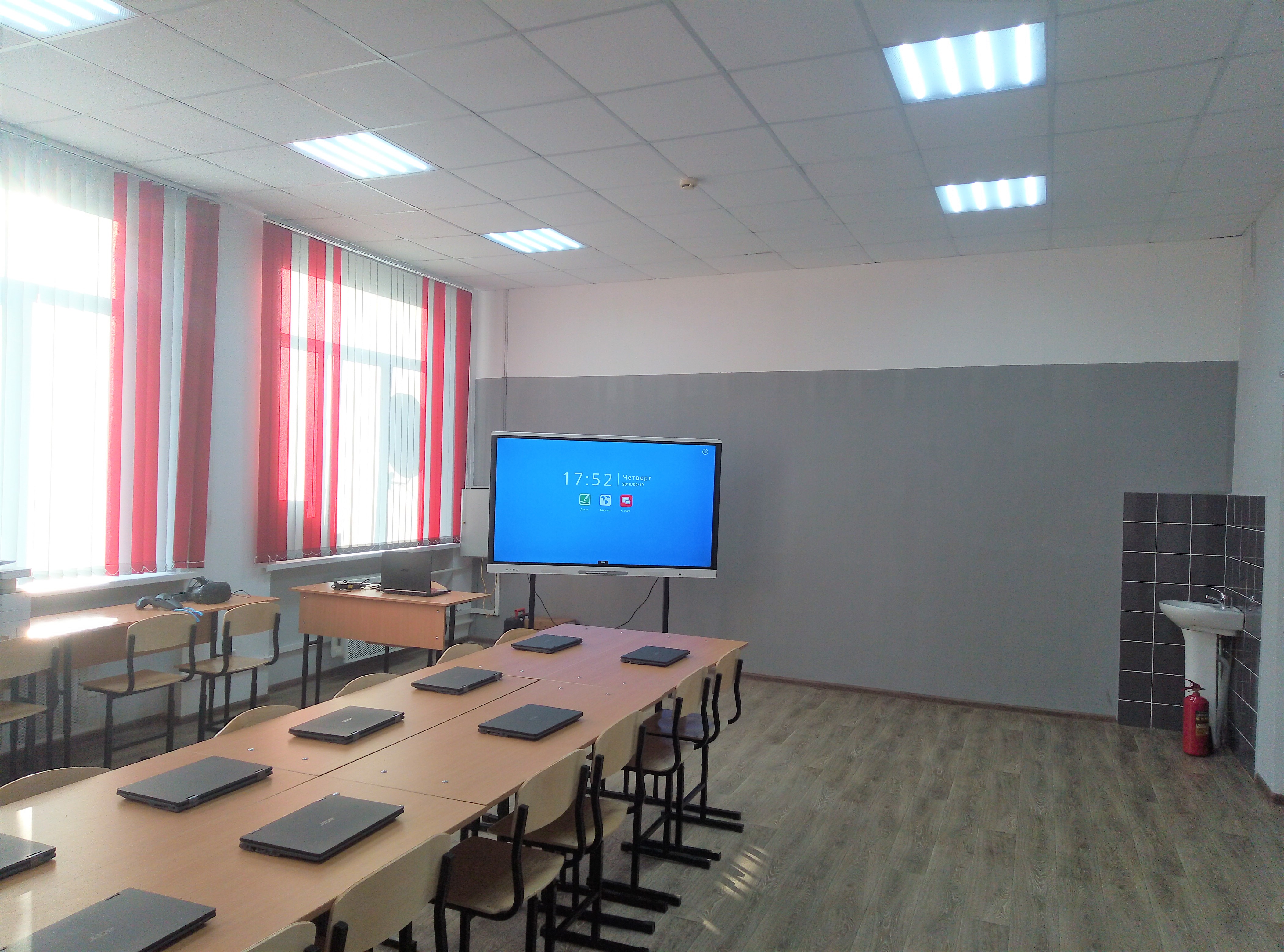 TR223.jpg